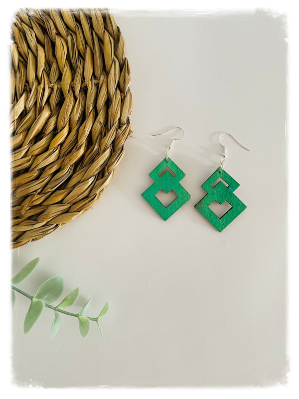 PENDIENTES DE MADERA