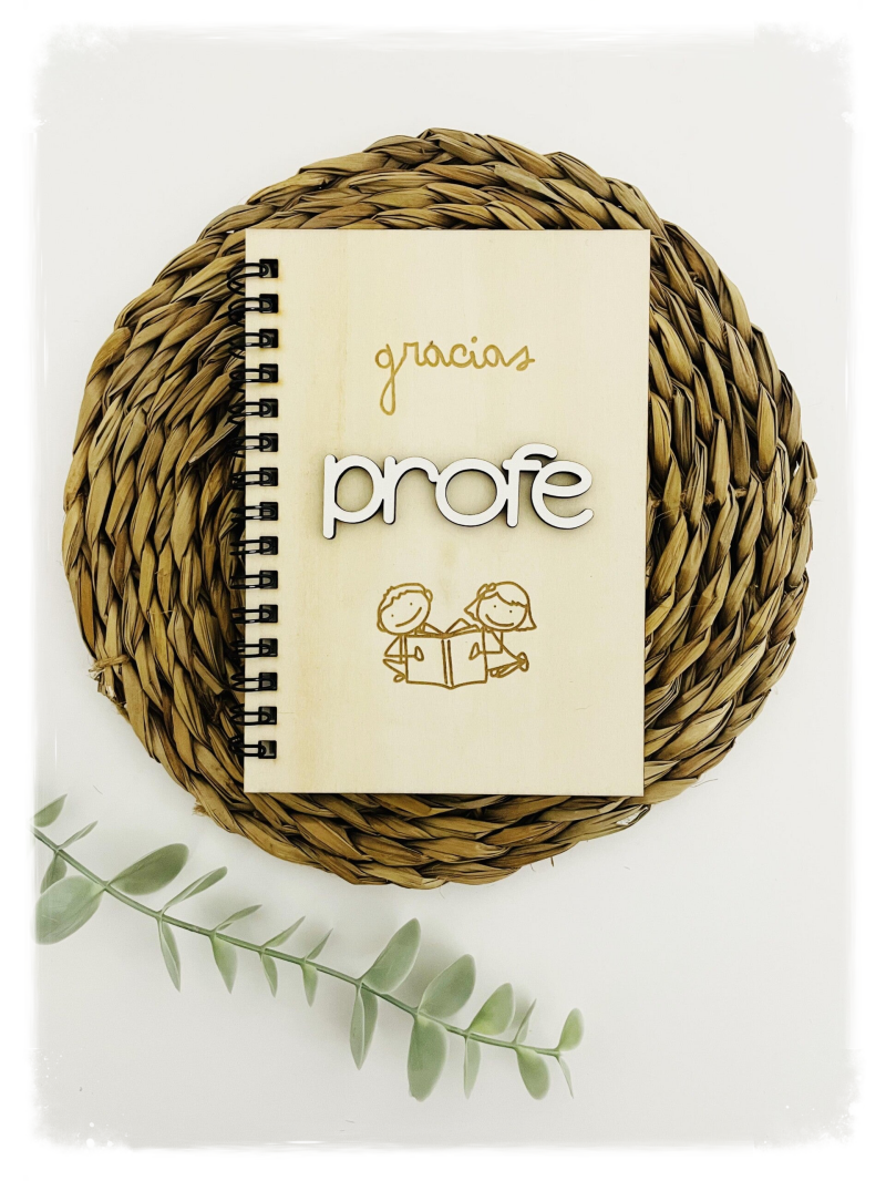 LIBRETA MADERA PROFE DINA6