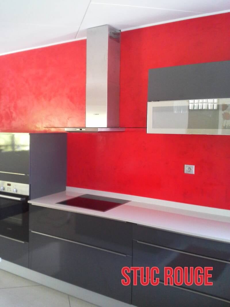 stuc-rouge-cuisine-standard.jpg