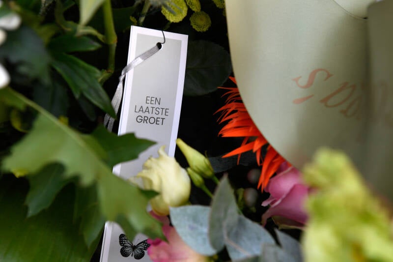 Begrafenis_Uitvaat_Bloemen