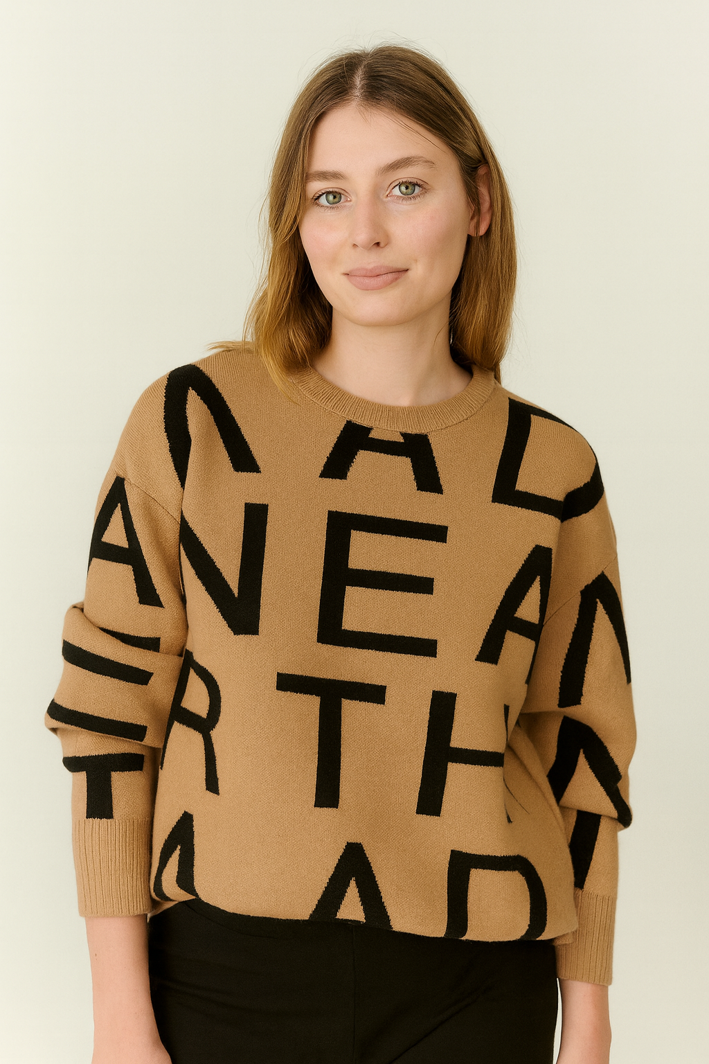 Letters Sweater – Camel Black