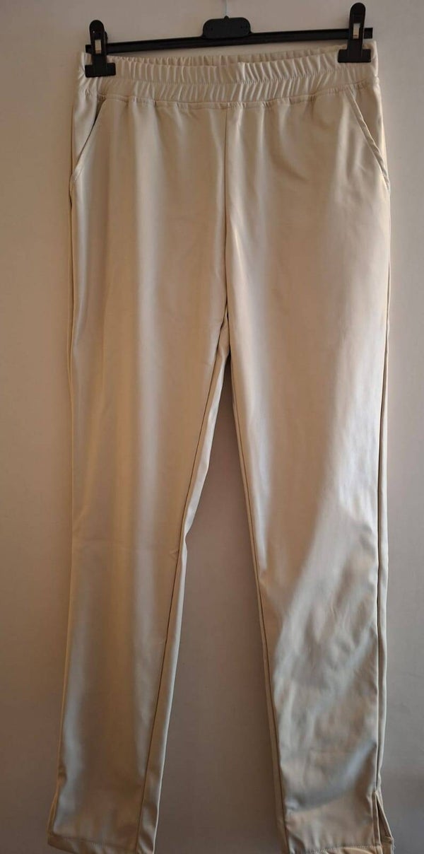 Beige leatherlook tregging