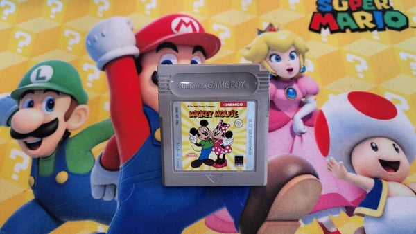 Mickey mouse Gameboy