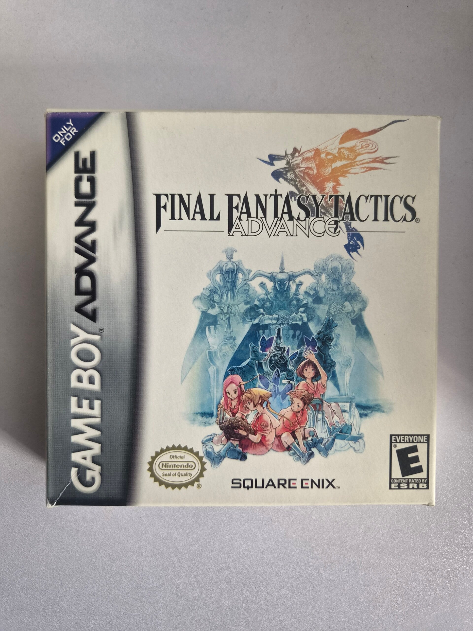 Final Fantasy Tactics Advance GBA en boîte