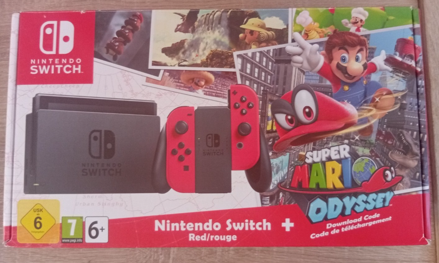 Nintendo Switch édition rouge + Mario Odyssey