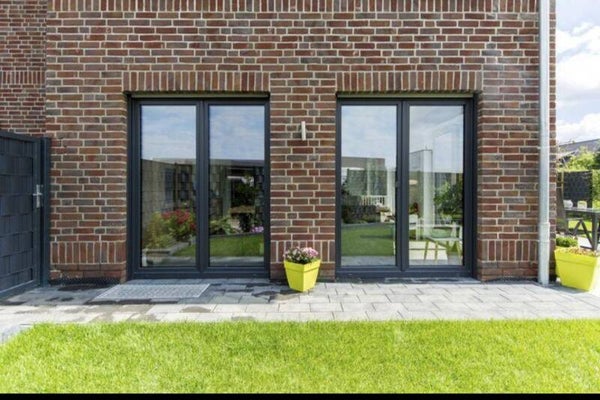 Bodentiefes Fensterelement M bis 100 x 220cm
