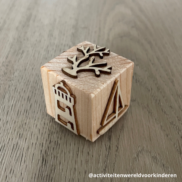 Strand - houten stempel kubus (klein)