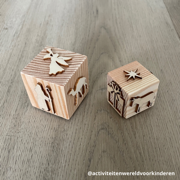 Kerstverhaal - houten stempel kubus set