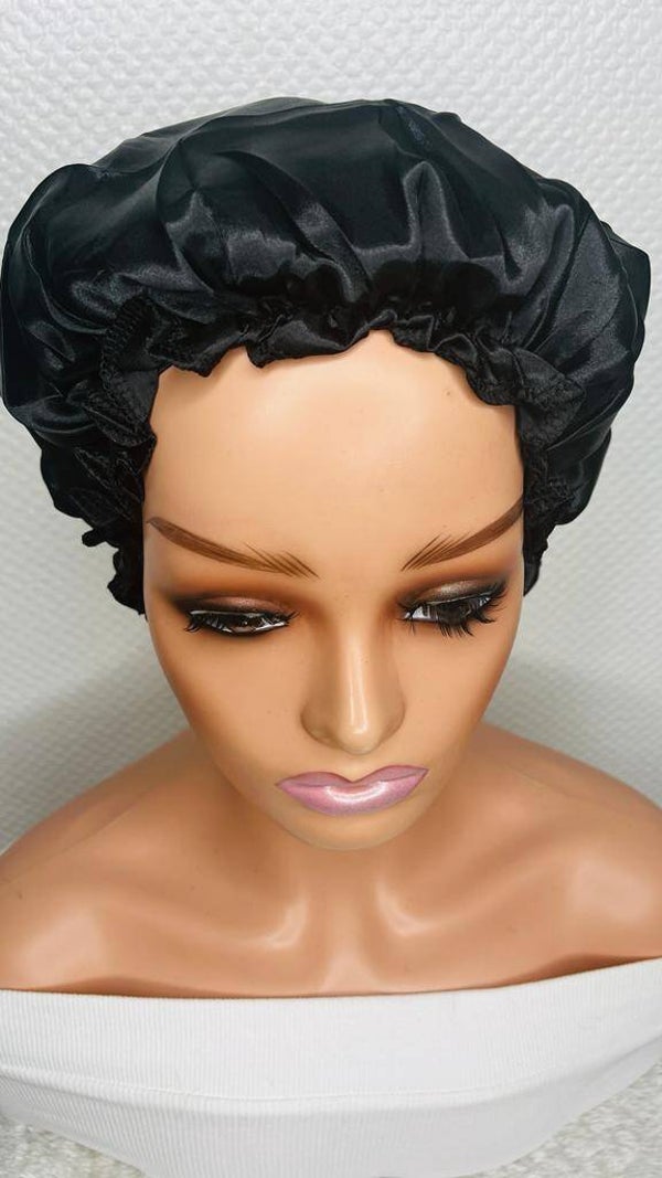 Bonnet à satin