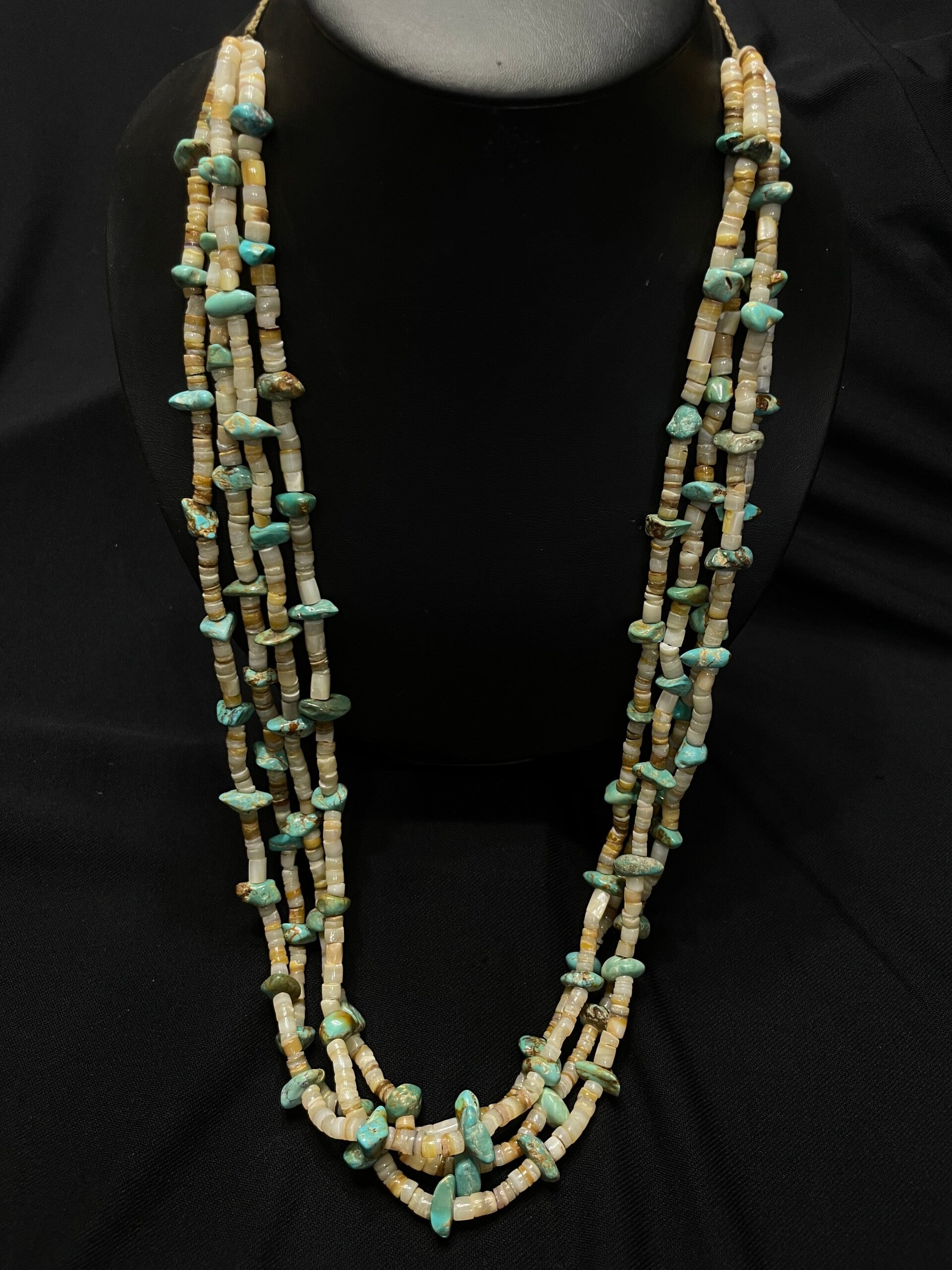 Golden Lip Shell Necklace (4 Strands)