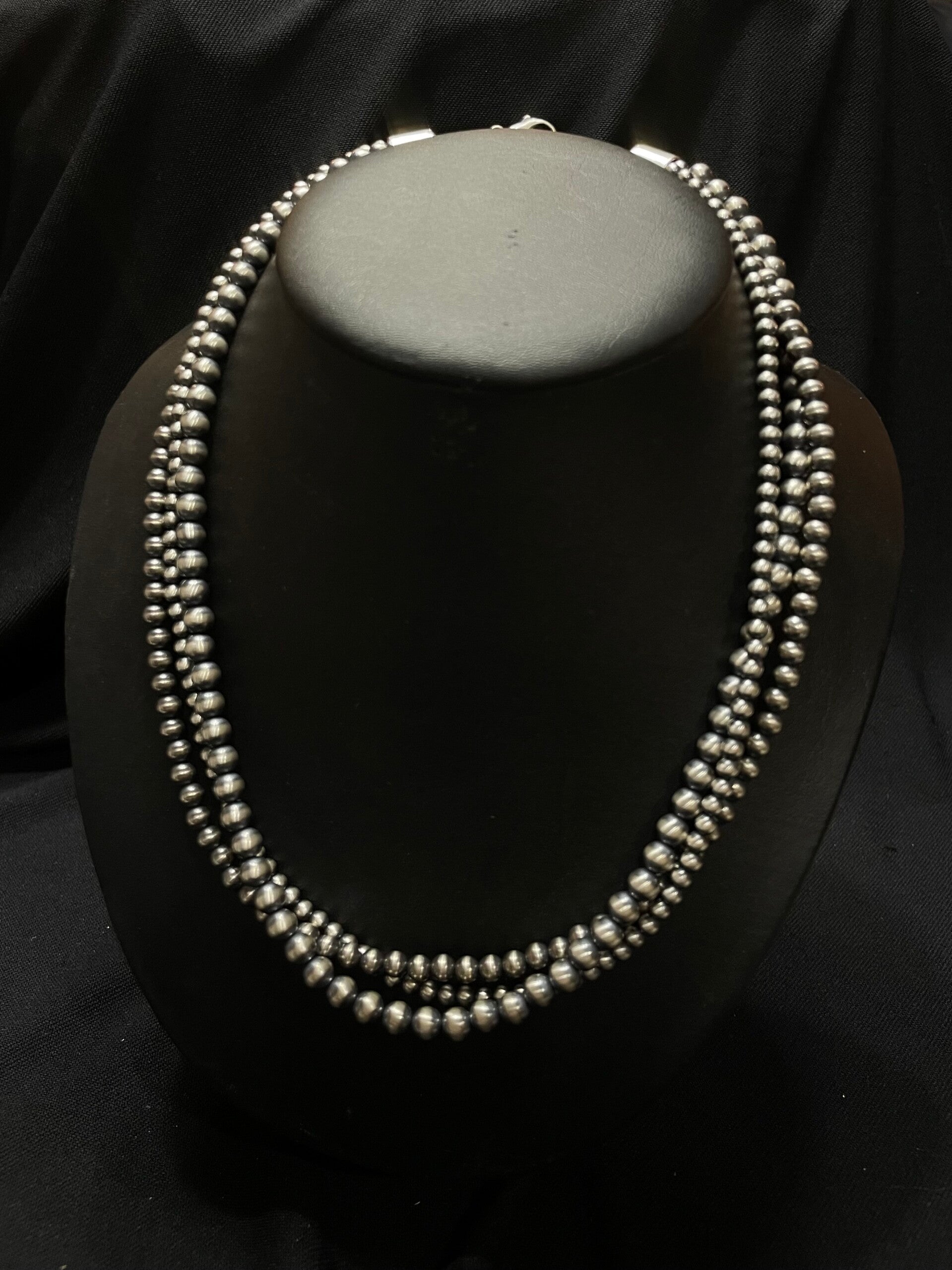 Navajo Pearl Necklace 20"