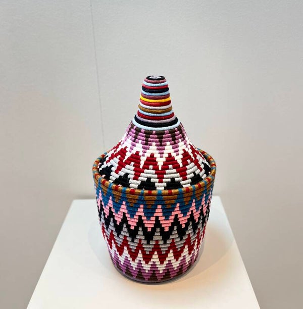 Vrolijke berber mand