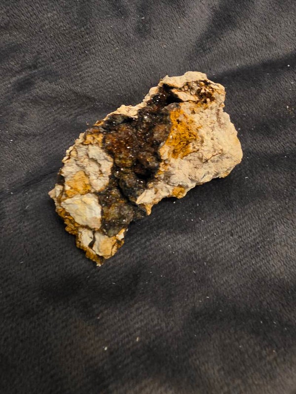 Fluellite