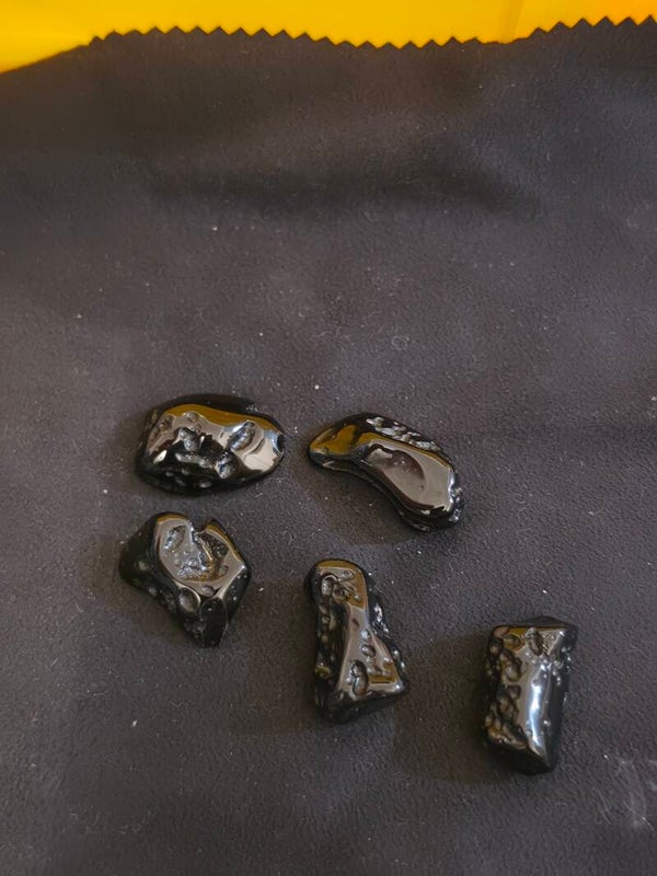 Tektites tumbles