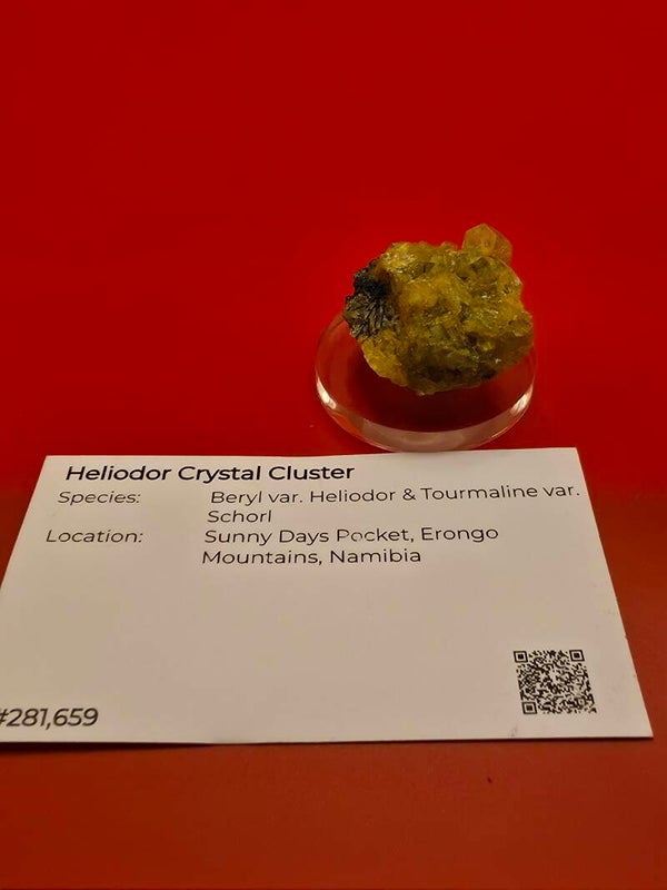 Heliodor crystal cluster