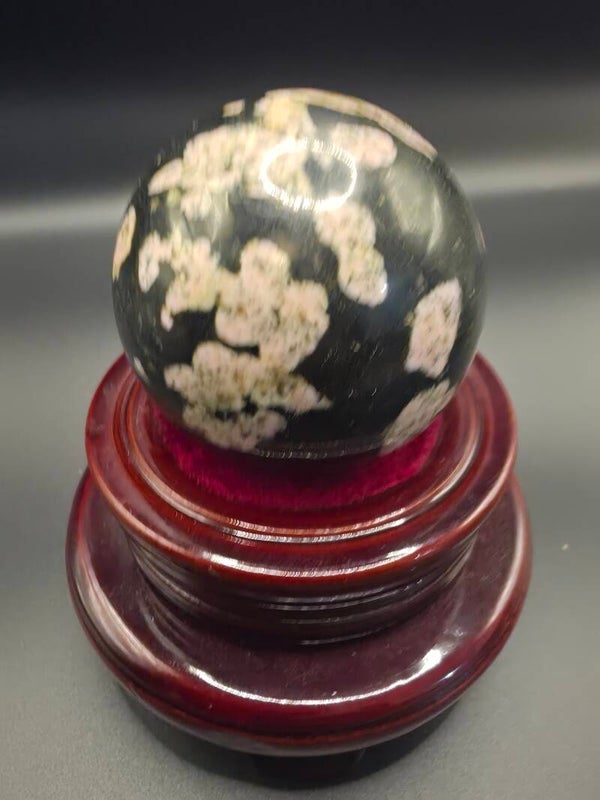 Snowflake obsidian Sphere