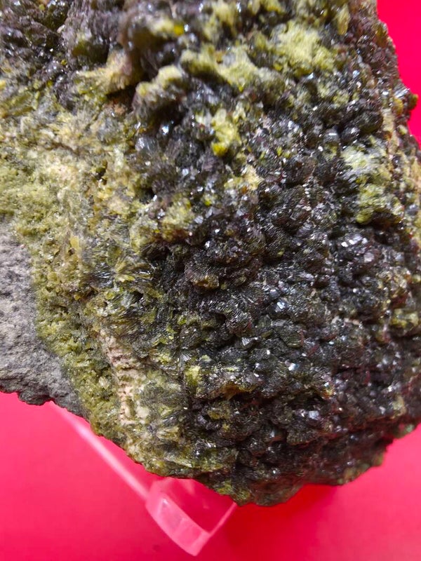 Epidote on Matrix
