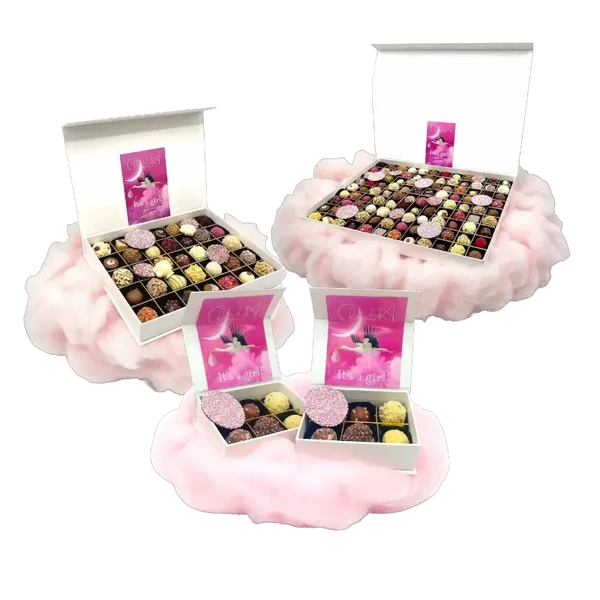 Geboorte Box 'Girl' Handgemaakte luxe Chocolade Kraamcadeau | 6 maten vanaf: