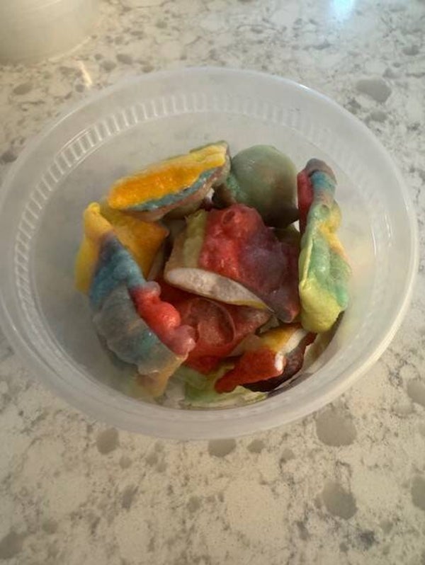 FRUIT ROLL UP W/MARSHMELLOW FLUFF