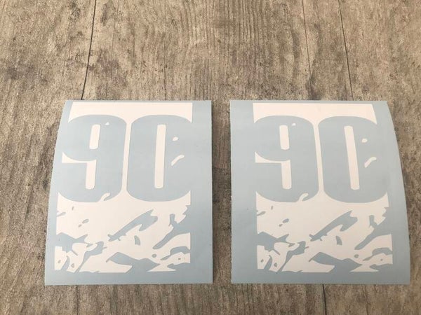 90 Landrover.  Set van 2 stuks