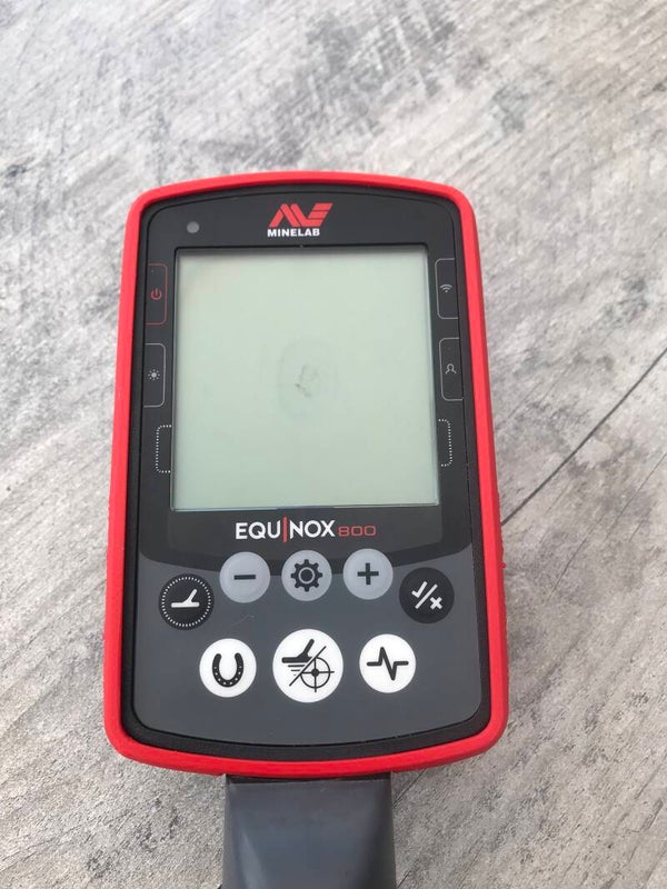 Equinox 600 -  800 cover met naam.