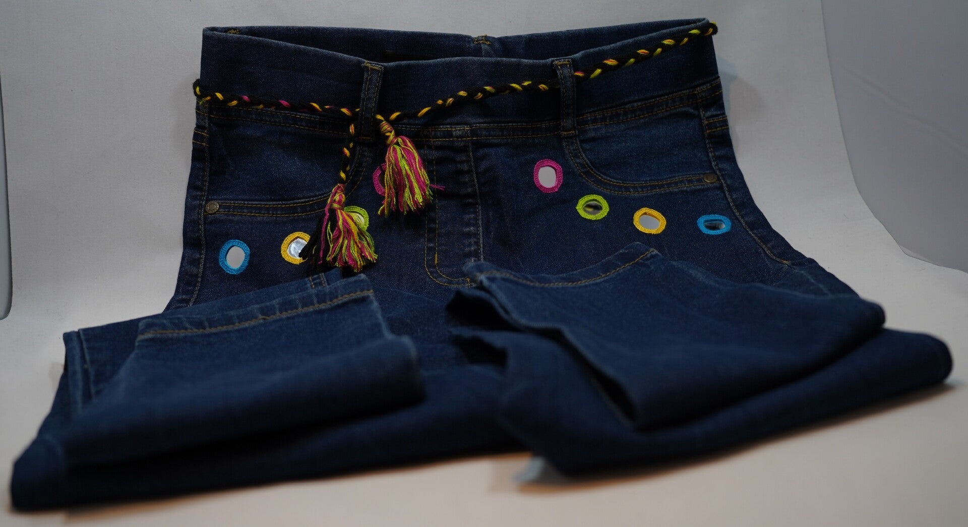 Spikerbroeken (borduurwerk)