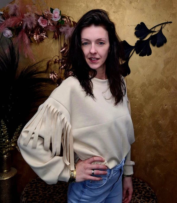 Korte trui met franjes beige