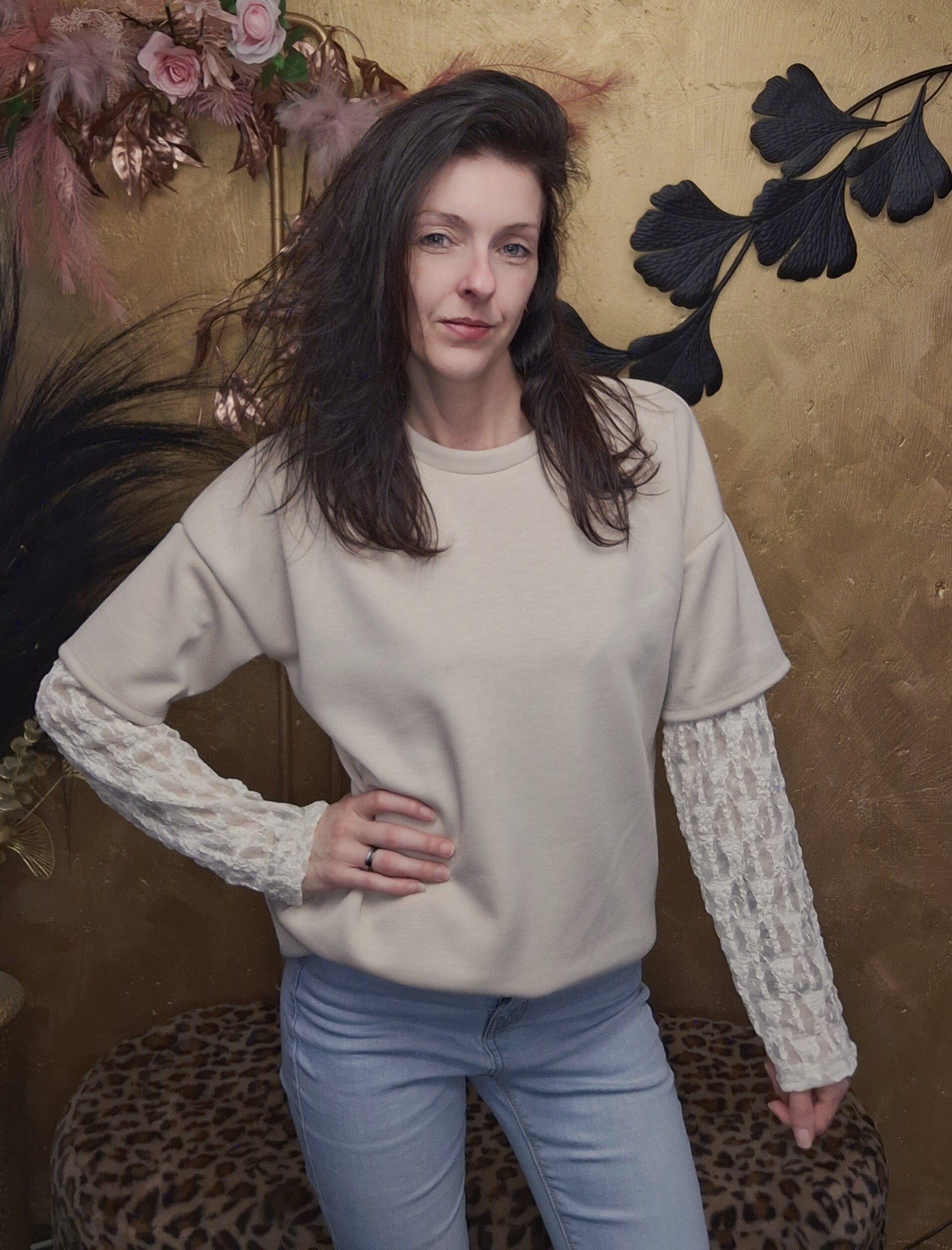 T-Shirt met Kanten Mouwen beige