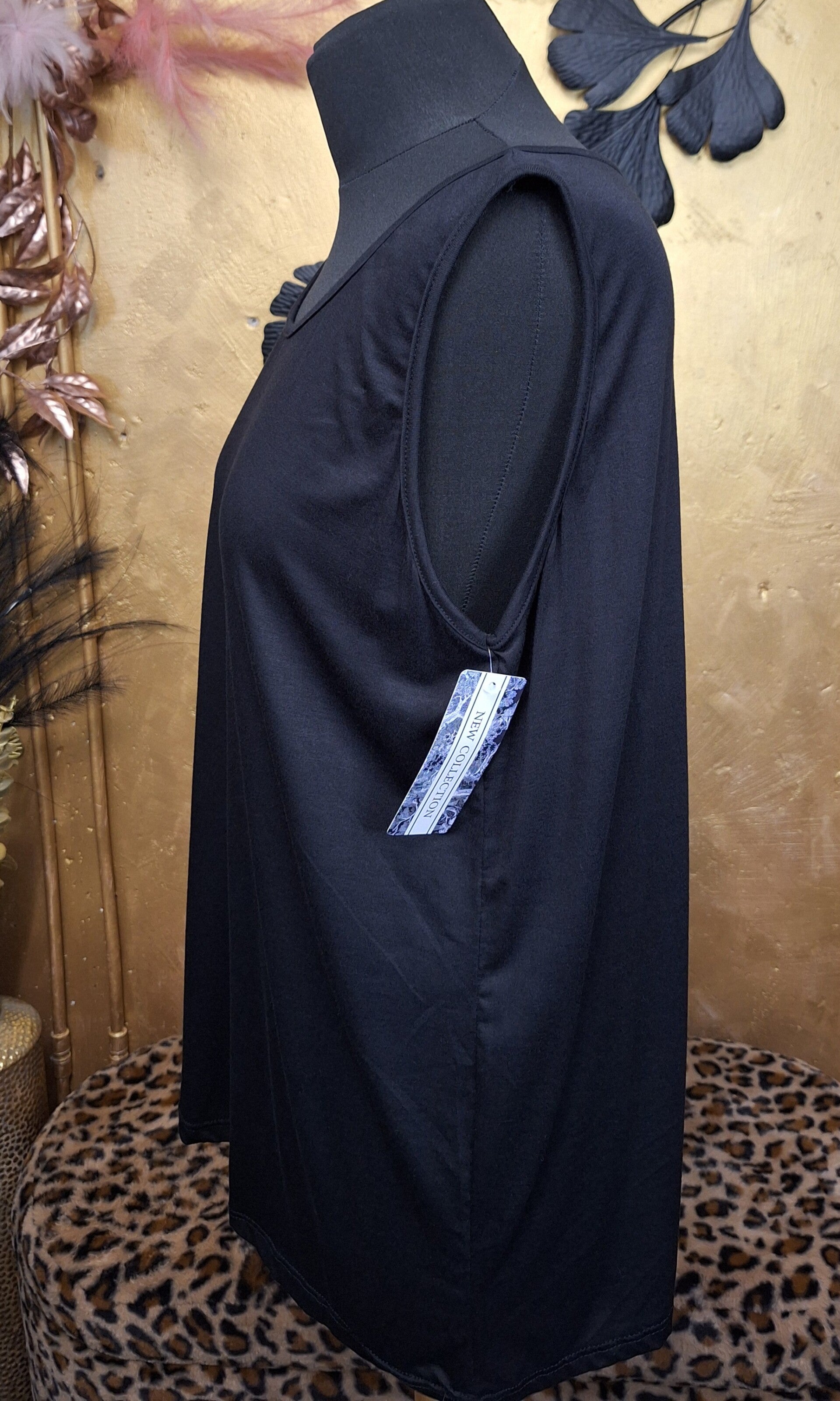 Travel top plussize zwart