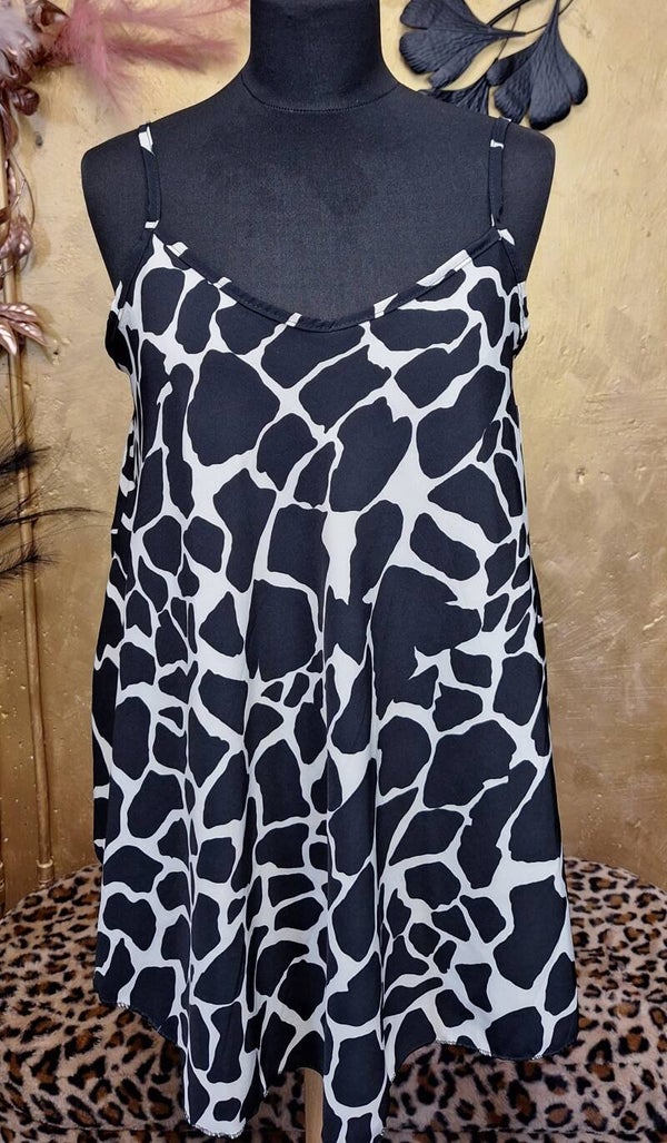 Mouwloze top met zwart wit print