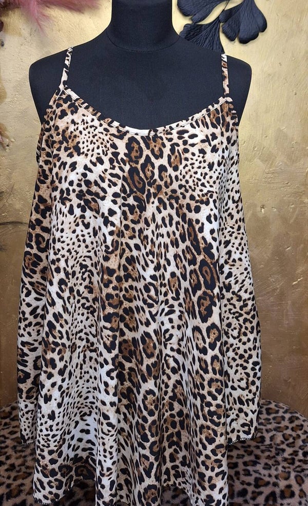 Mouwloze top met lichte panterprint