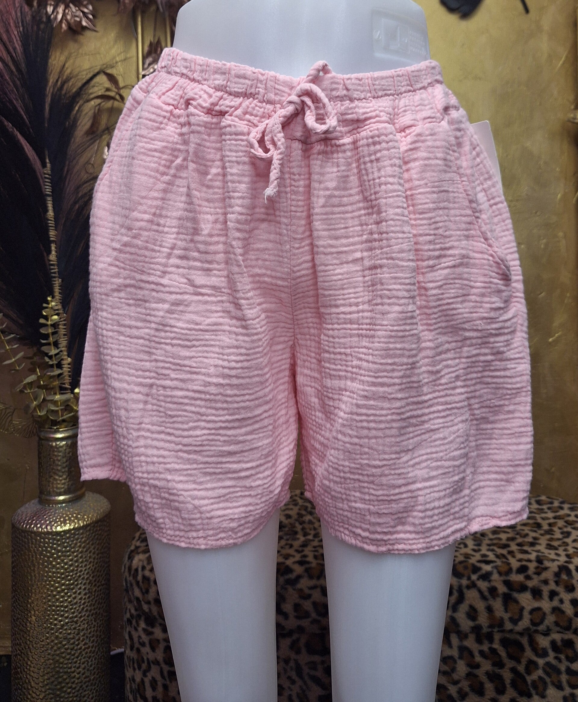 mousseline short dames – luchtig en comfortabel licht roze
