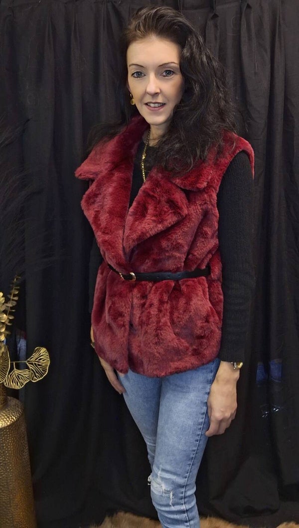 Teddy Gilet met Riem - Bordeaux Rood - One Size t/m 42