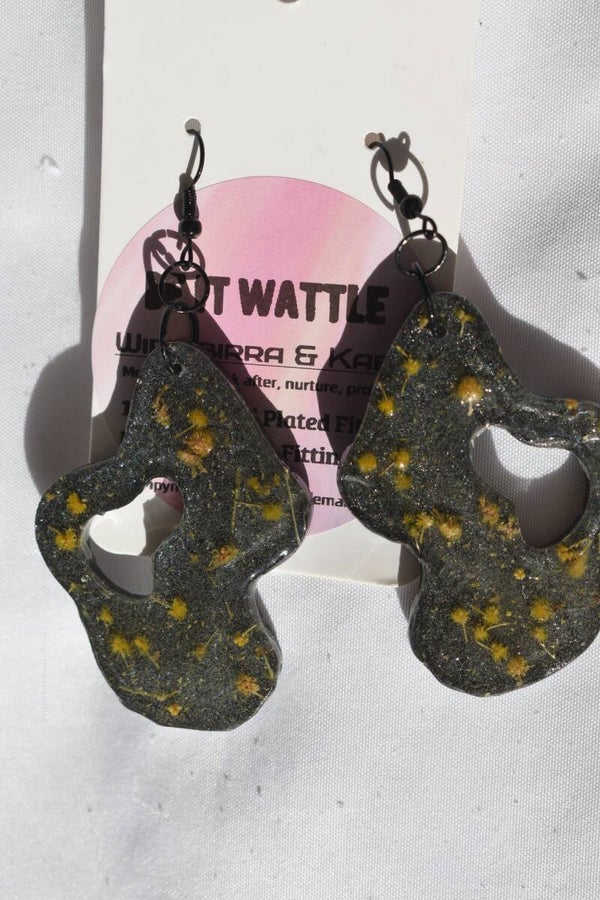 Be It Wattle Organic Amoeba Blob With Hole Earrings - Charcoal Glitter