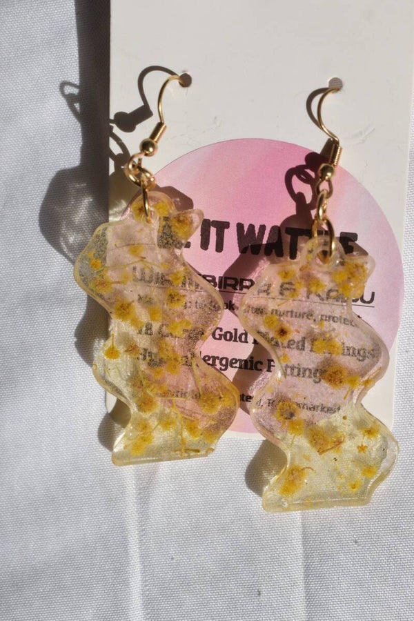 Be It Wattle Wavy Organic Blob Earrings - Clear