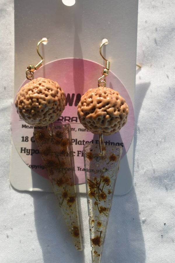 Be It Wattle Long Spear Earrings - Clear