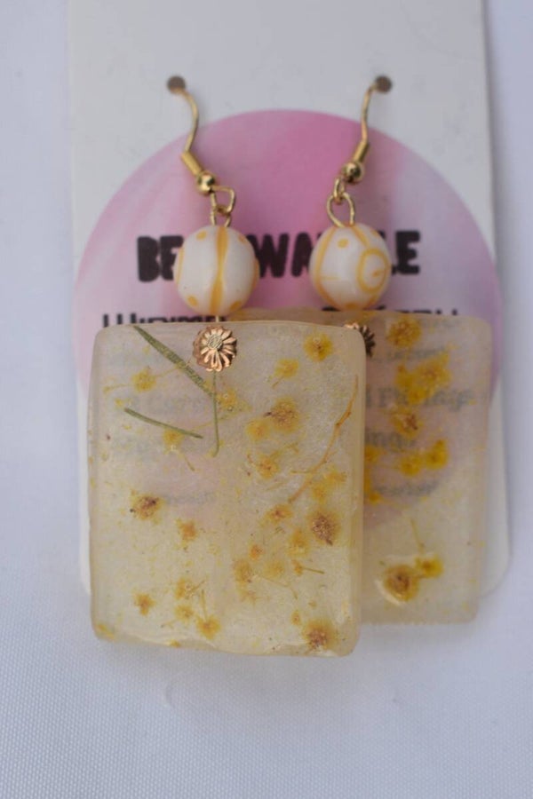 Be It Wattle Square Earrings - Cream & Clear
