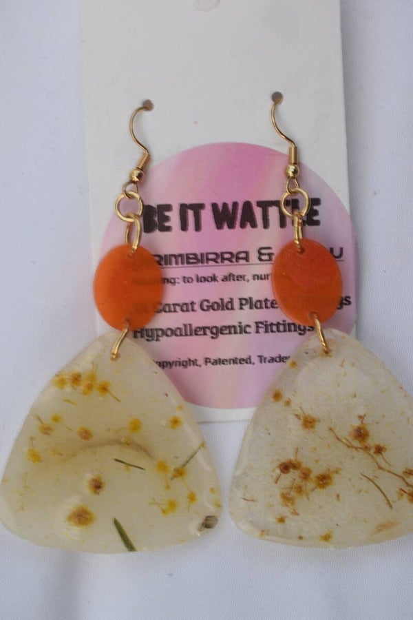 Be It Wattle Guitar Pick Earrings - Cream & Clear