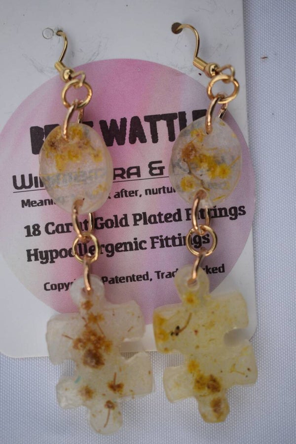 Be It Wattle Puzzle Piece & Oval Dangle Earrings - Cream & Clear