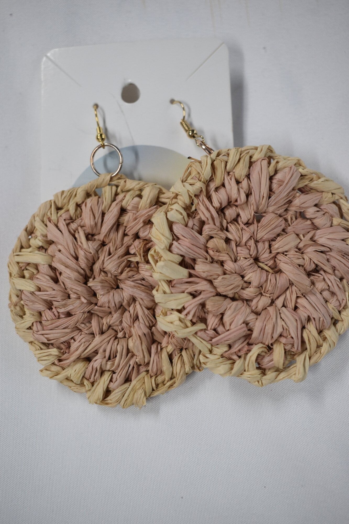 Round Disc Raffia Earrings - Natural
