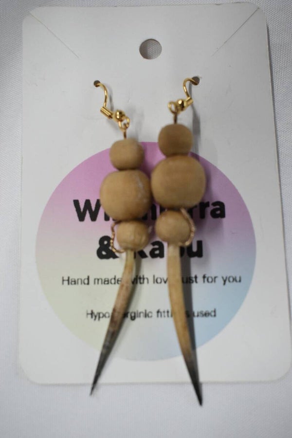 Echidna Quill And Three Wooden Beads Earrings - Natural