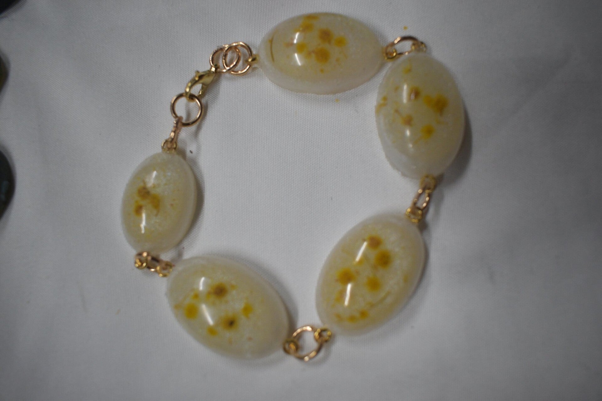 Oval Beads Bracelet - Cream