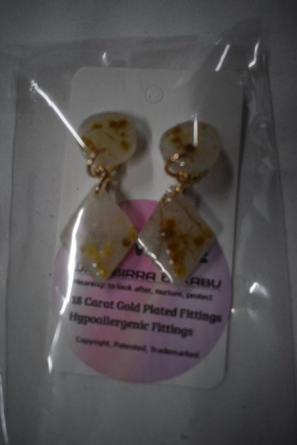 Be It Wattle Dangle And Diamond Stud Earrings - White & Cream
