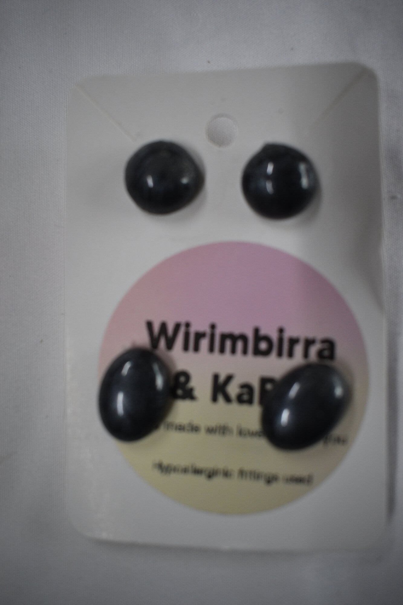 Oval And Round Stud Earrings - Glossy Black