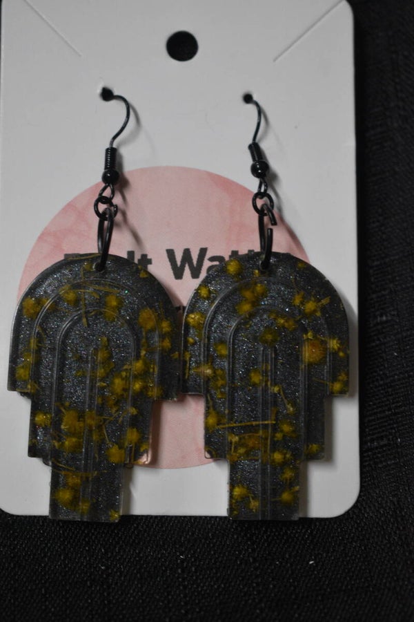 Wattle Earrings - Black
