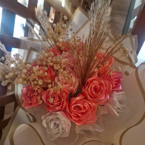 bouquet champetre rose et champagne