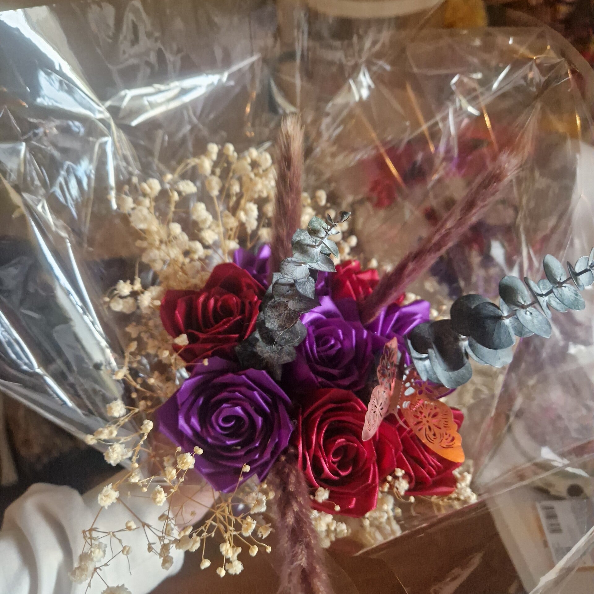 bouquet éternel et fleur séchées