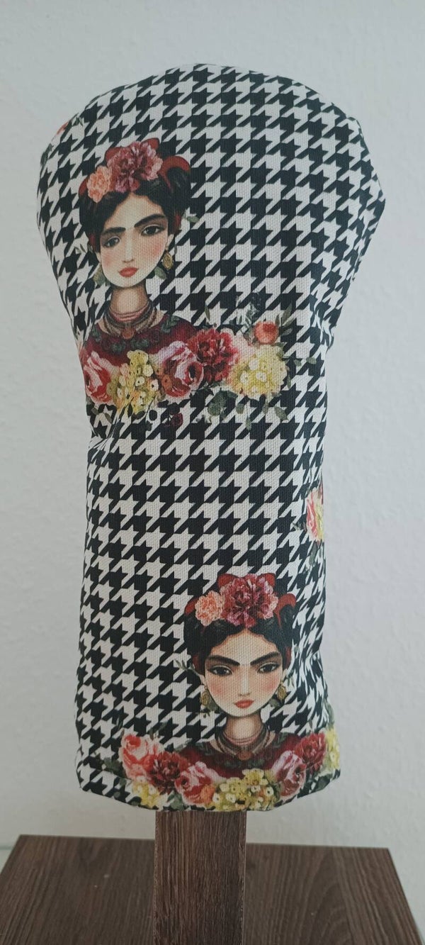 1038 - Driver Cover "Spanish Seniorita" (Handschuhform)