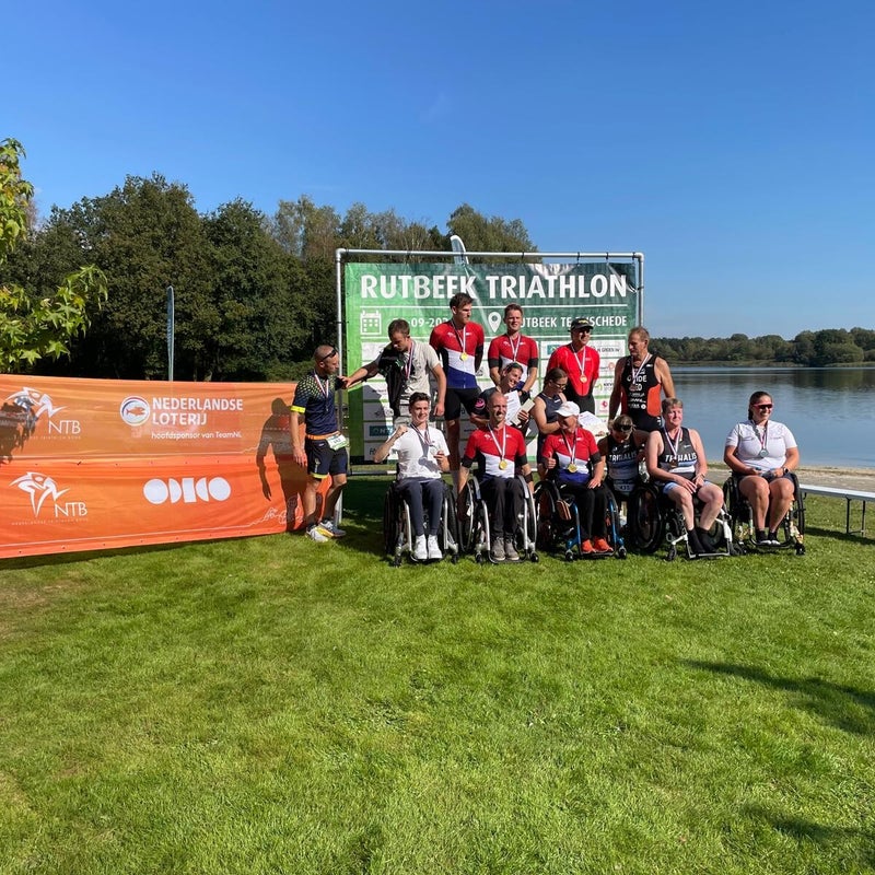 wahoo-swimming-nk-para-triatlon-zwemmer-roel-schei-zilver-9-standard-580je5.jpg