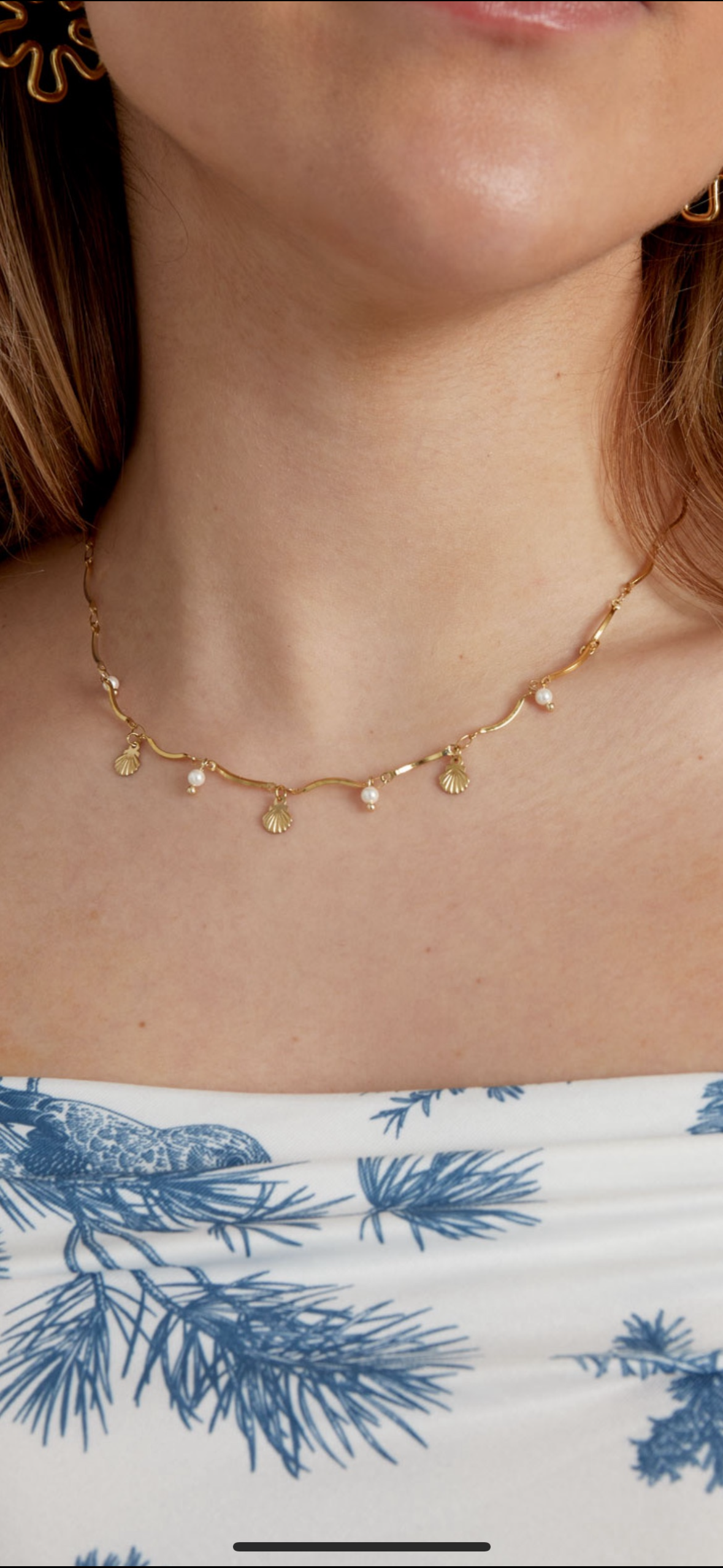 Seashell Pearl Necklace
